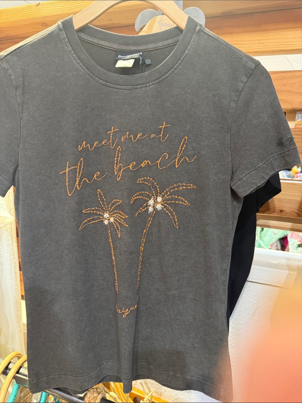 Desigual Charcoal Gray Graphic Tee with Bronze Palm Embroidery